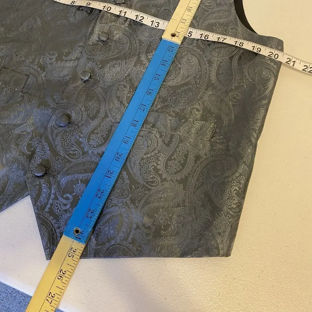 Hisdern Silver Gray Paisley Tuxedo Vest Mens Size S Career Formal Wear Handmade